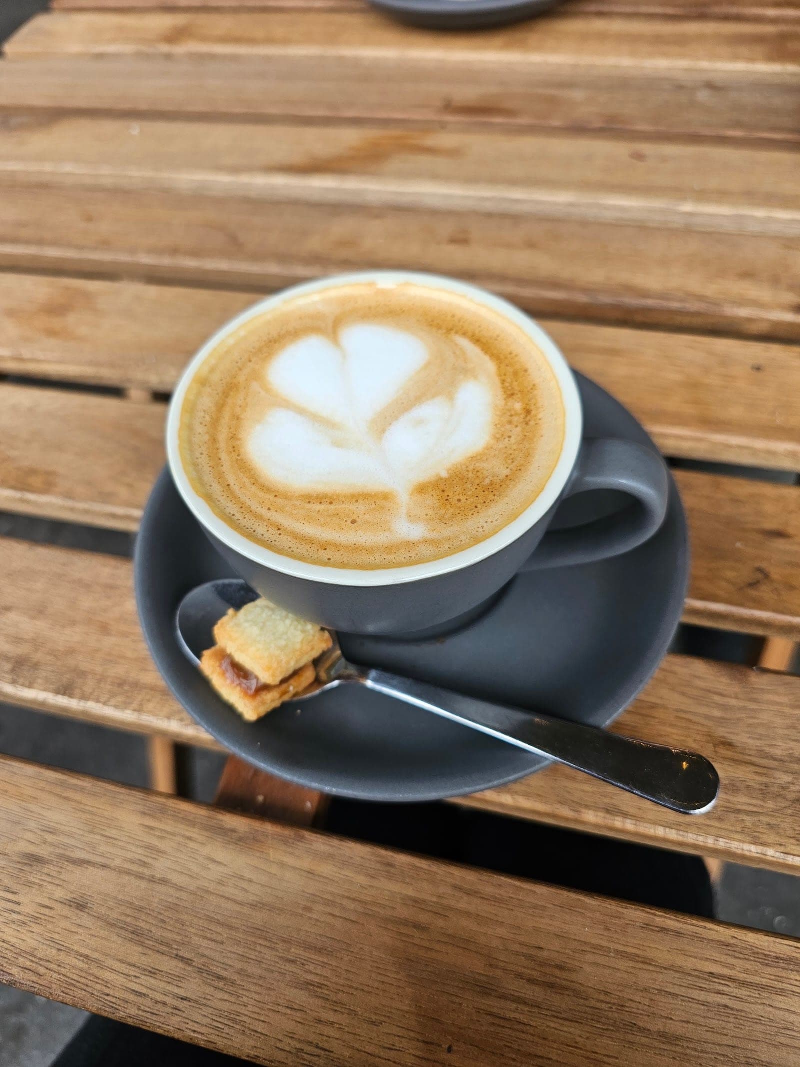 Opa Alfajores Pastries & Coffee (11)