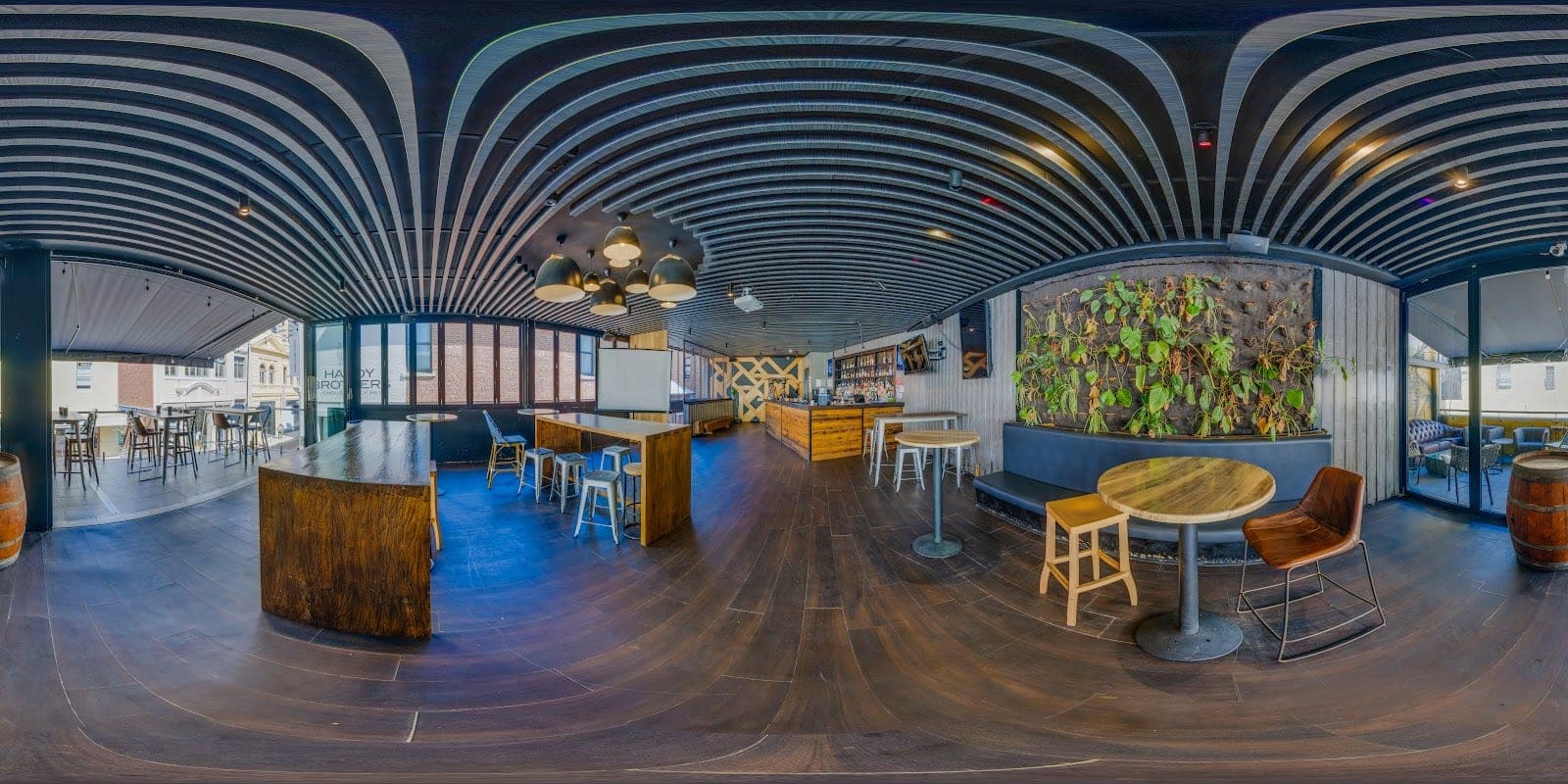 Reyes Lounge (9)