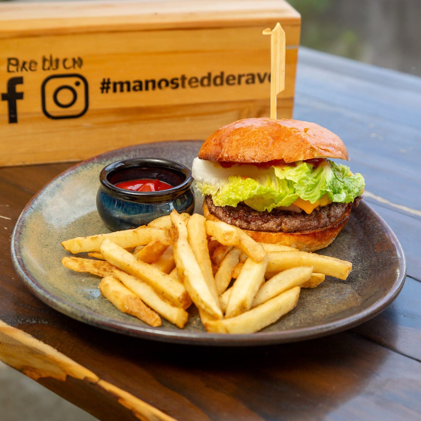 Mano's Tedder Avenue (11)